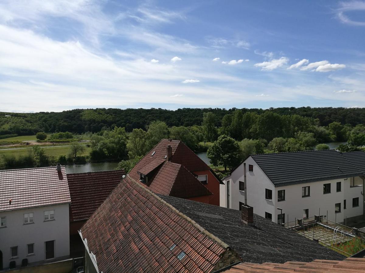 Schuler-Petschler Lägenhet Obereisenheim Exteriör bild